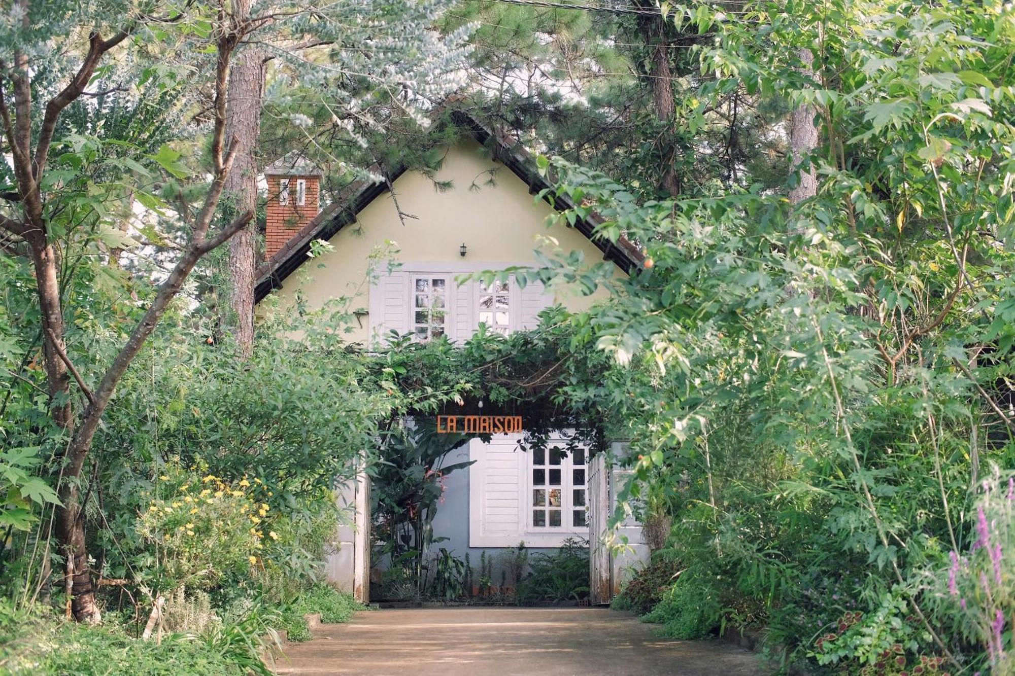 La Maison Homestay Mang Den Kon Tum Dış mekan fotoğraf